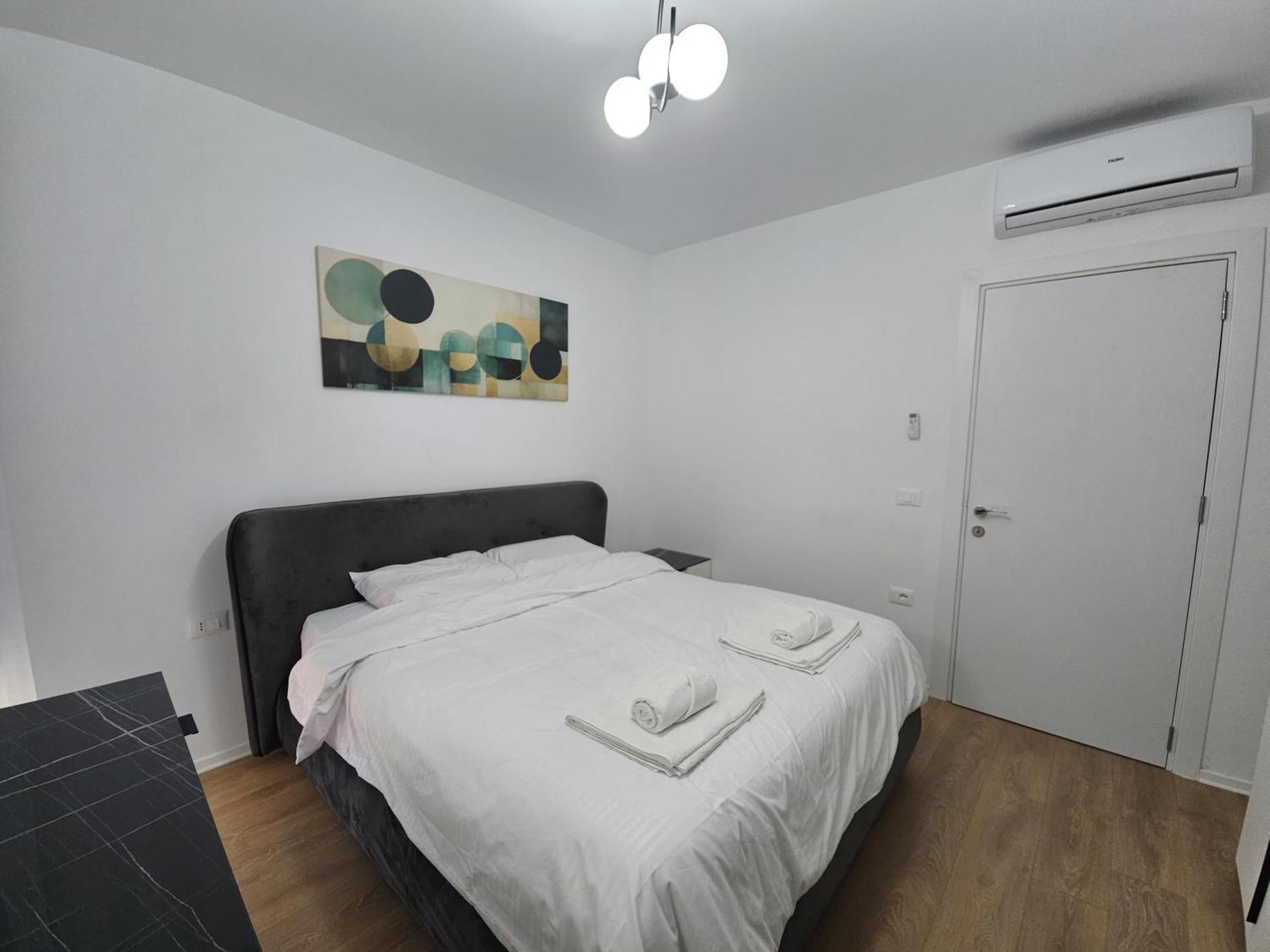 Valentino Zirkon Apartman Tirana Kültér fotó